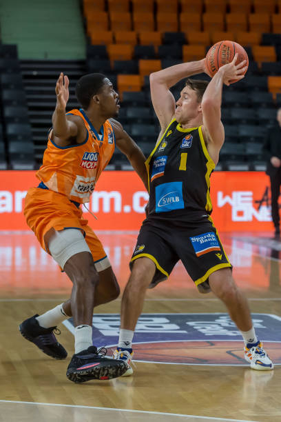 不流于表面 不流于表面