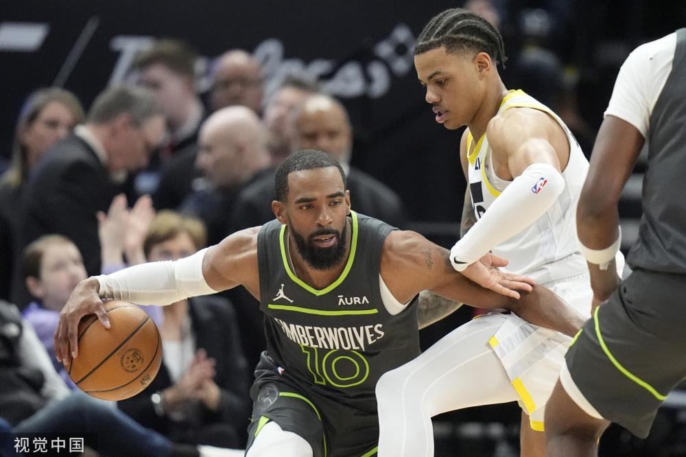 英超-马尔穆什戴帽哈兰德伤退 曼城4-0纽卡斯尔.