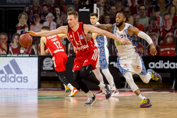 记世界波成 记世界波成